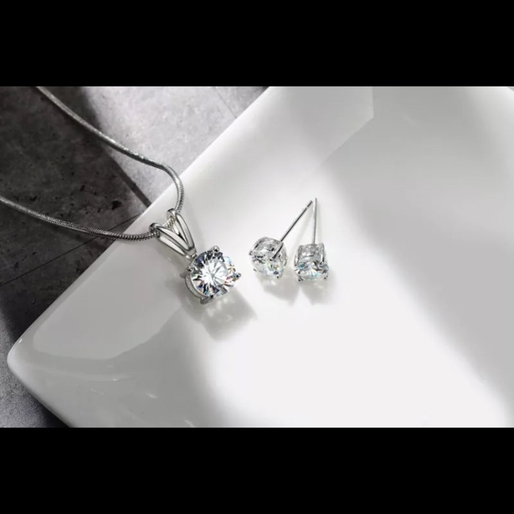 White cubic zircon stud earring necklace set